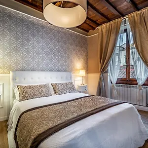 Apartment Yid Gallery Art&design In The Heart Of, Florence
