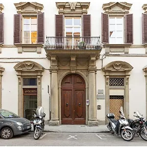 Apartment Flamingo, Florence